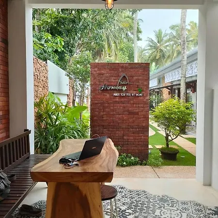 Villa Homey Lombok Kuta  Extérieur photo